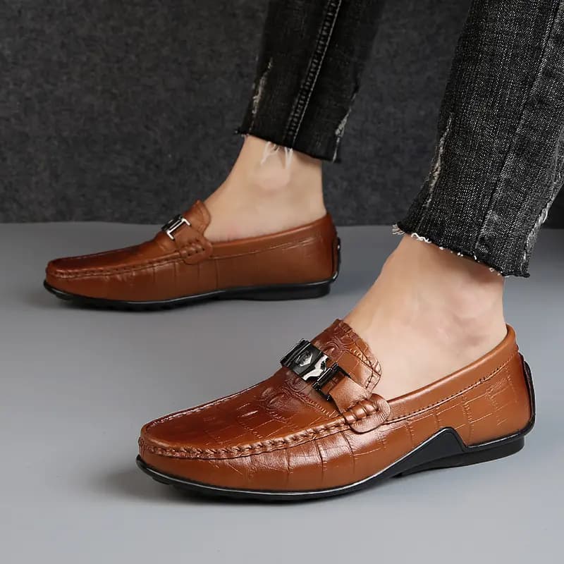 CKVUSAMG Top Layer Leather Slip-On Soft Fashion Trendy Commute Versatile Loafers Unisex 17