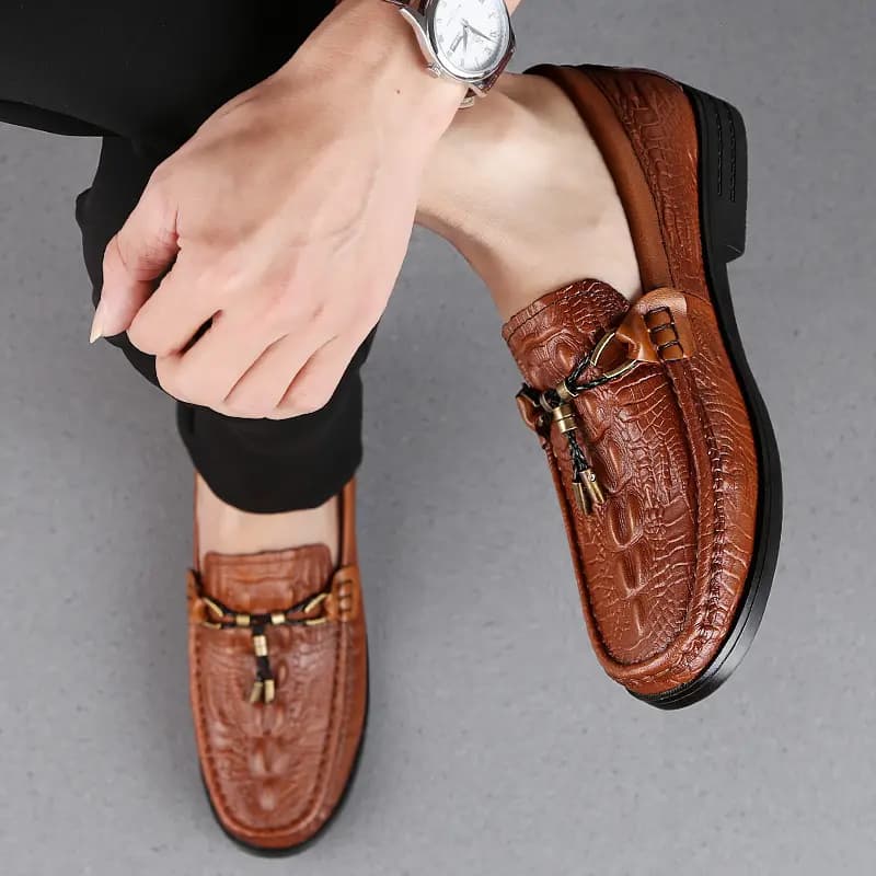 CKVUSAMG Genuine Leather Loafers Comfortable Trendy Casual Driving Shoes Unisex 24
