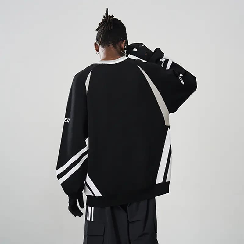 HARSH AND CRUEL Unisex Sviter Qara 4