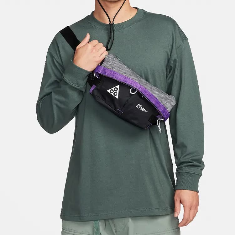 Nike Polyester Fanny Pack Regular Unisex Black & Cool Gray & White 4