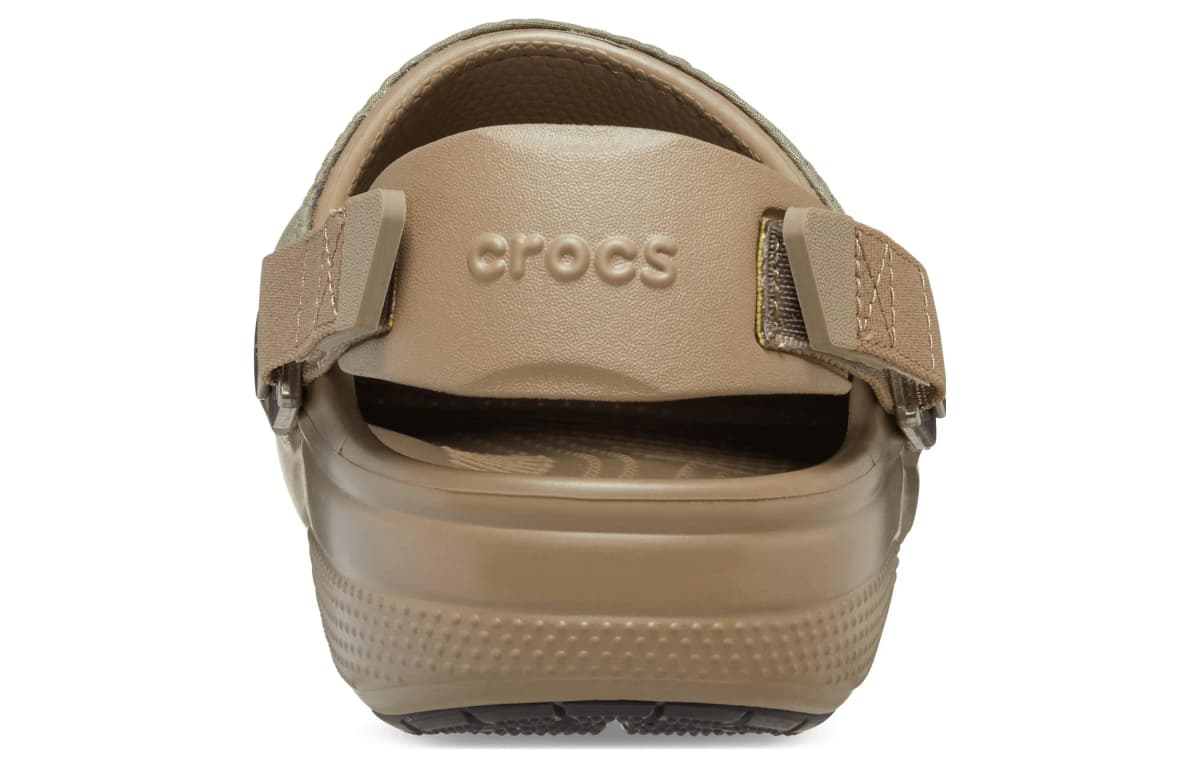 Crocs Classic Clog Museum Of Peace And Quiet Xaki 5