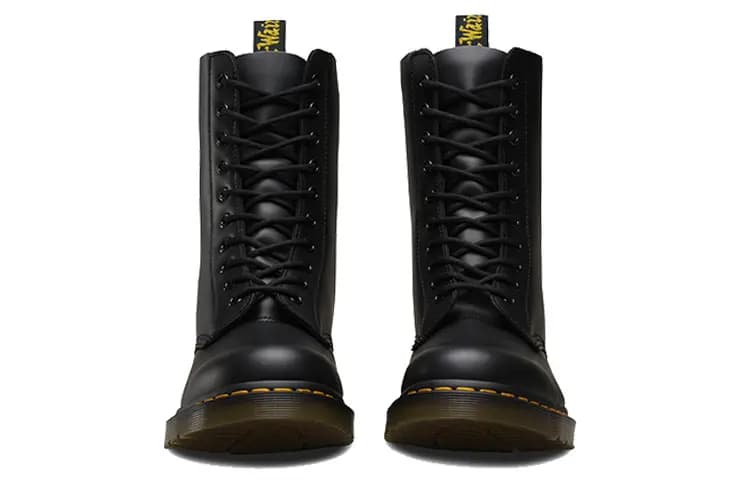 Dr.Martens 1490 Black Smooth Leather 3