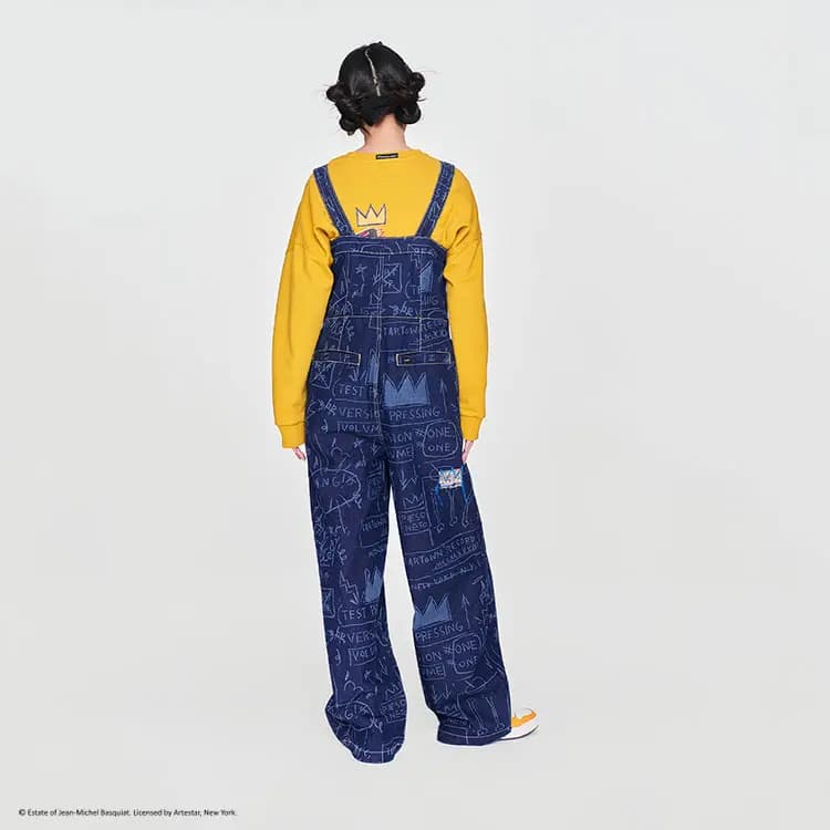 Lee X Basquiat Collaboration SS24 Asymmetrical Front Bib Design All-Over Print Overalls Women's Clear Wash 4