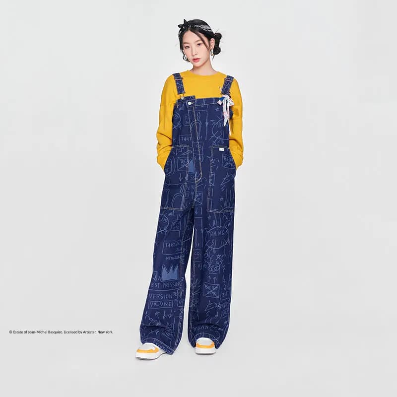 Lee X Basquiat Collaboration SS24 Asymmetrical Front Bib Design All-Over Print Overalls Women's Clear Wash 7