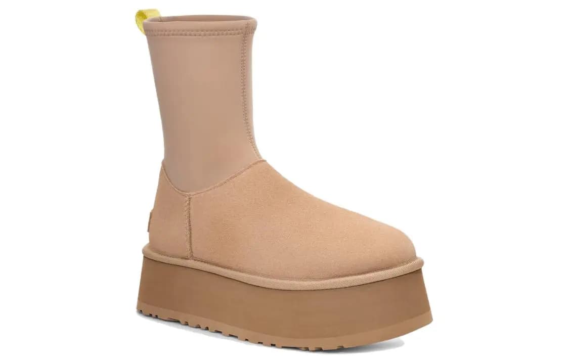 UGG Classic Dipper Boot Sand Women's 3