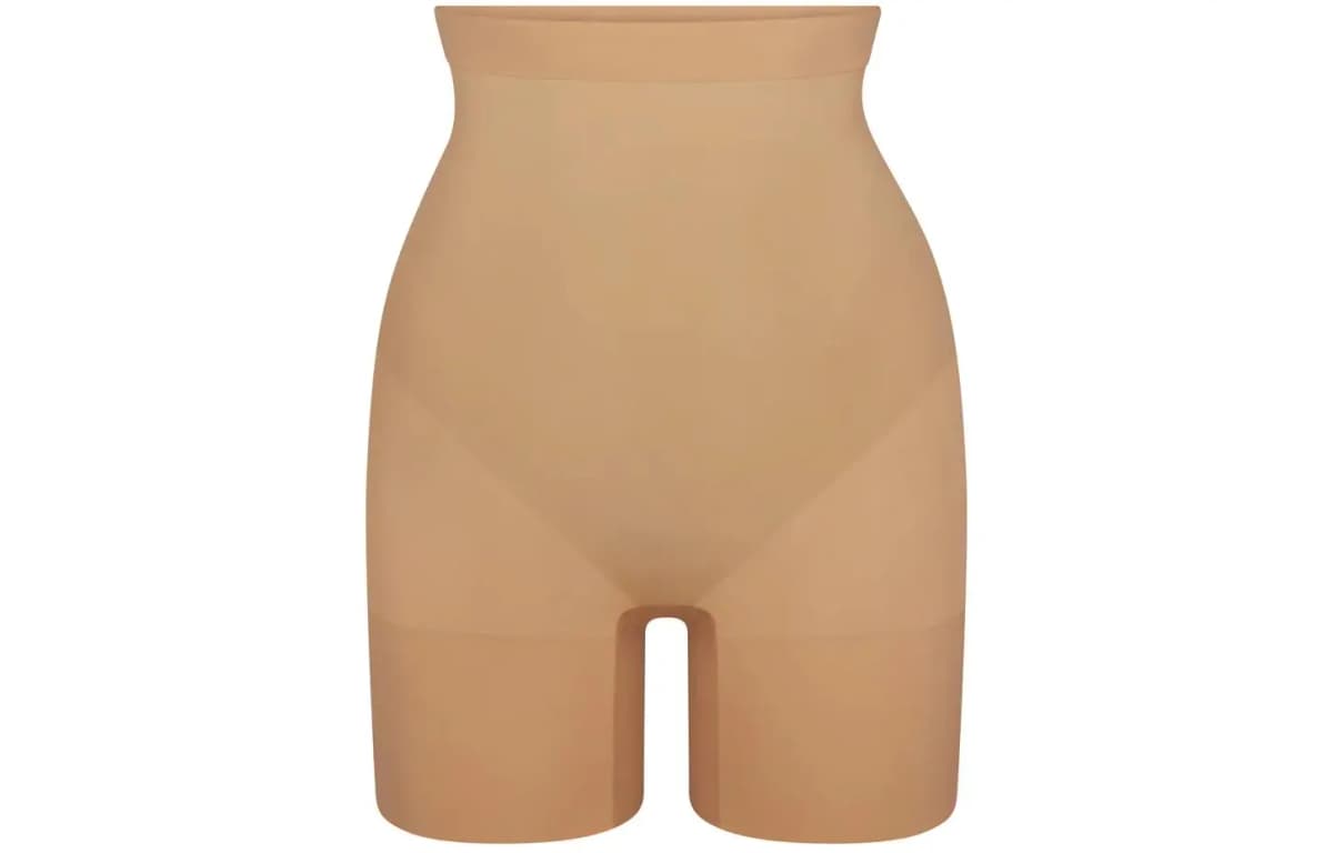 Skims Jelly Sheer Short Clay 13