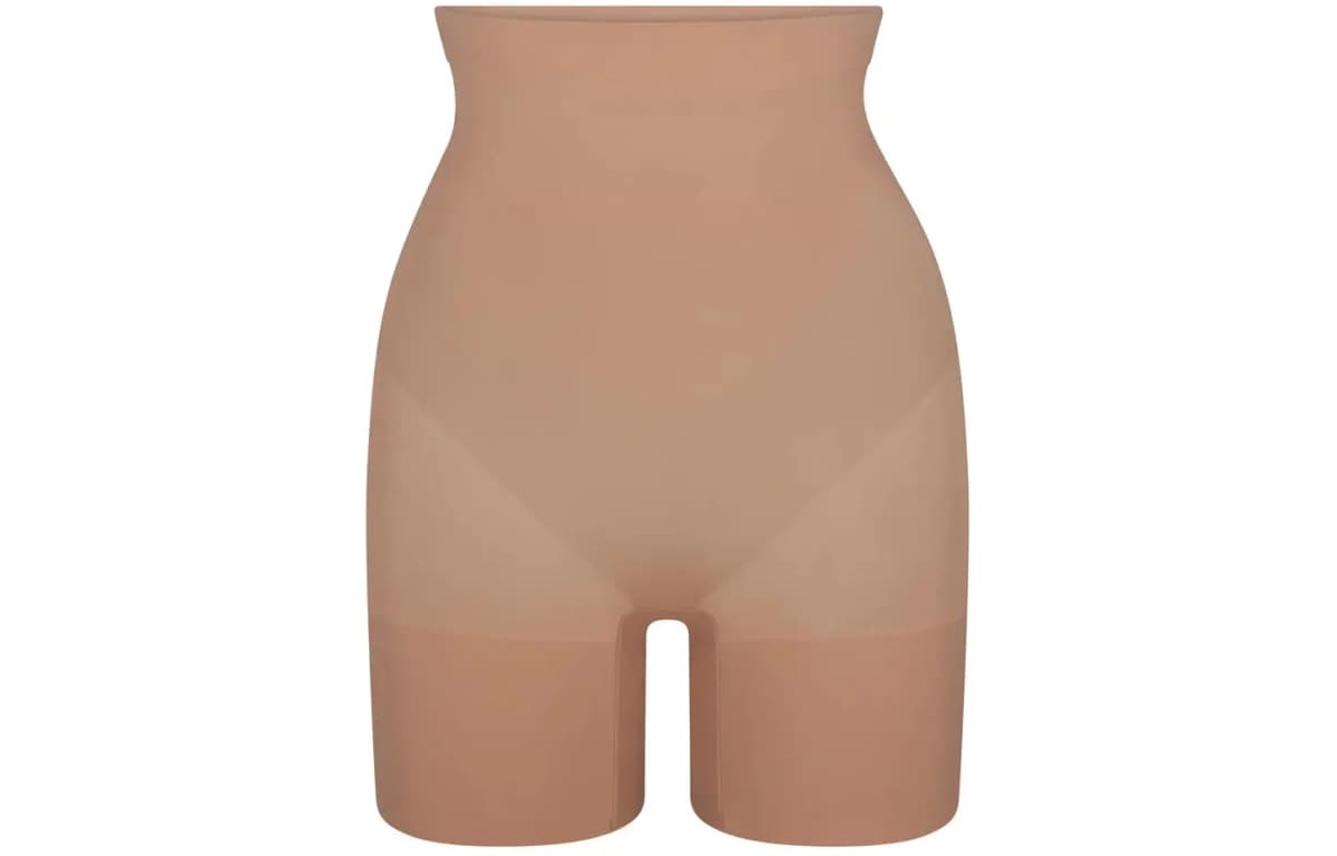 Skims Jelly Sheer Short Clay 12