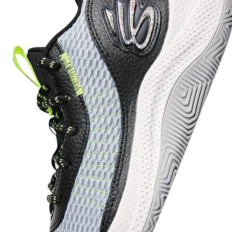Under Armour Breathable Children's Basketball Shoes Teenagers 2