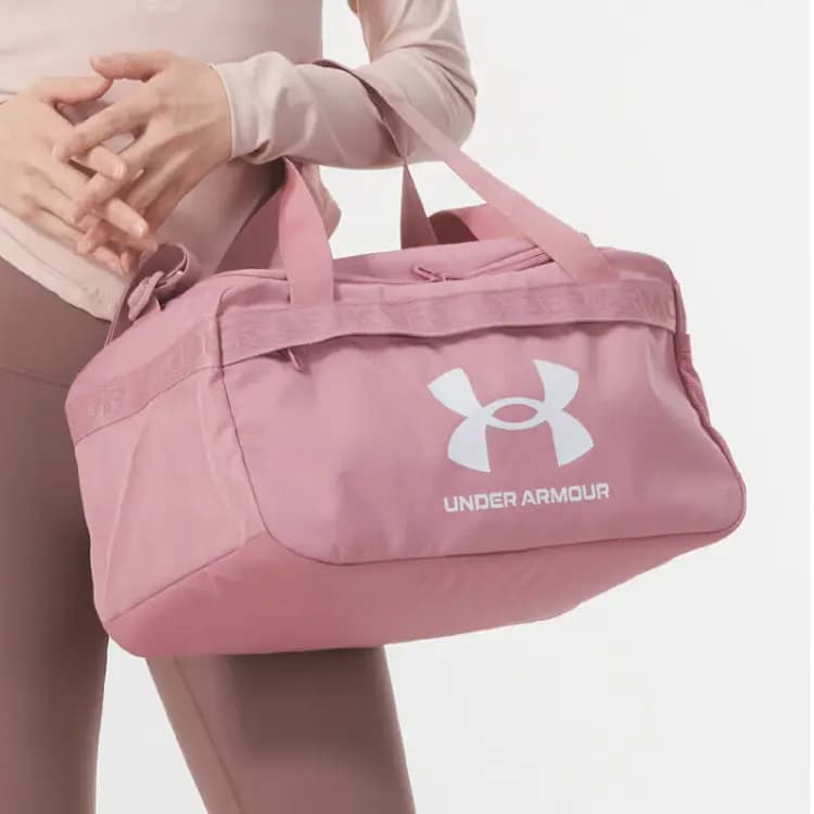 Under Armour 22L Polyester Travel Bag Unisex Serums Powder 5