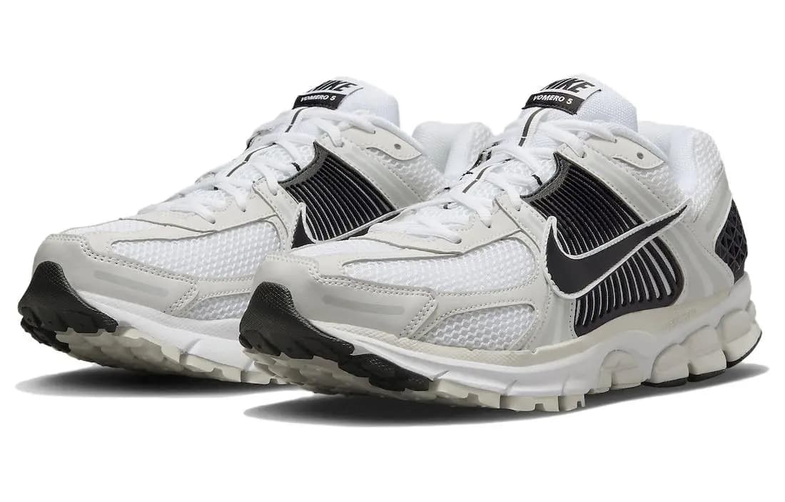 Nike Zoom Vomero 5 Ağ/Qara 3