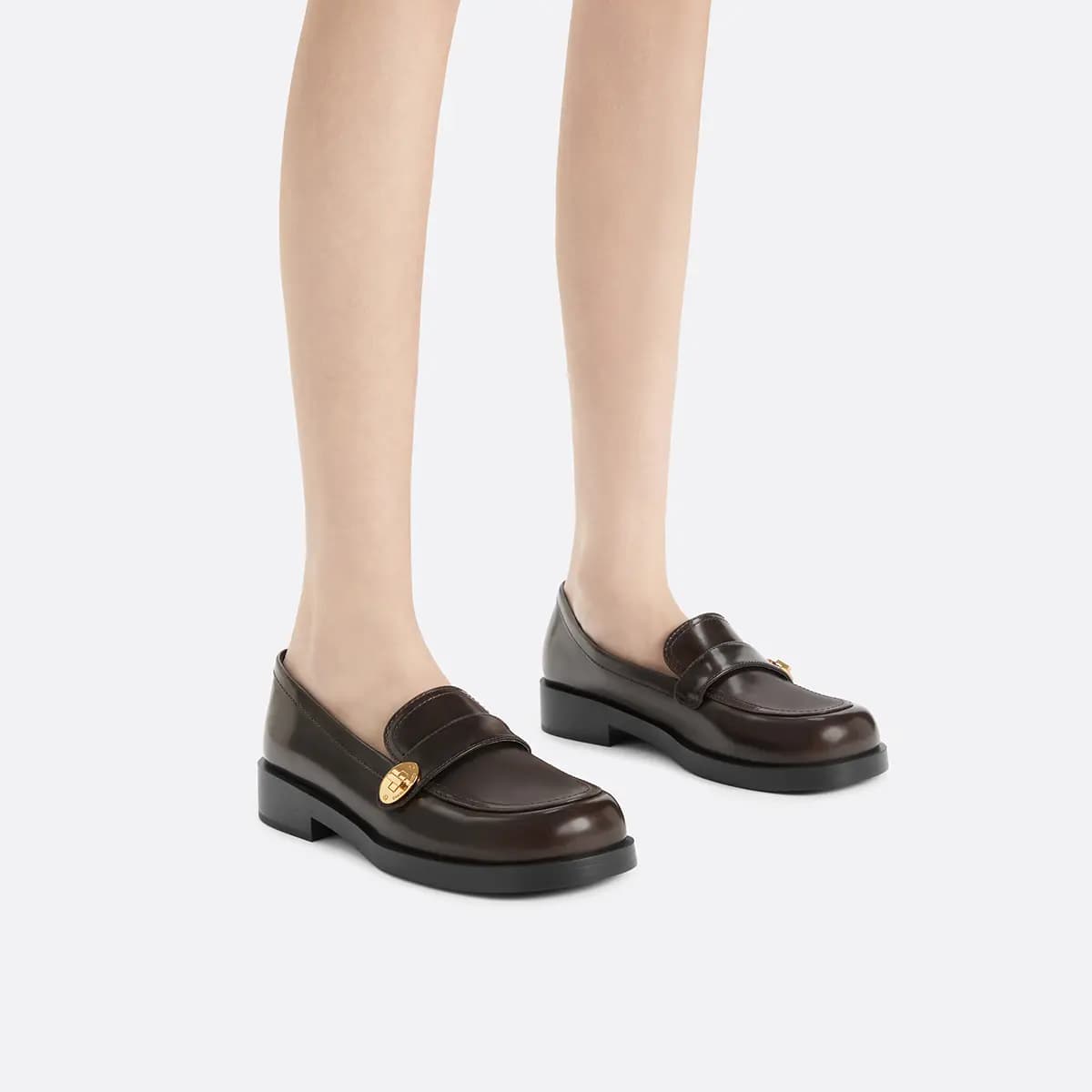 CHARLES & KEITH Vintage Metal Buckle Loafers Qadın 9