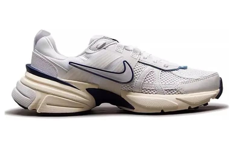 Nike V2K Run Qadın Summit White 2