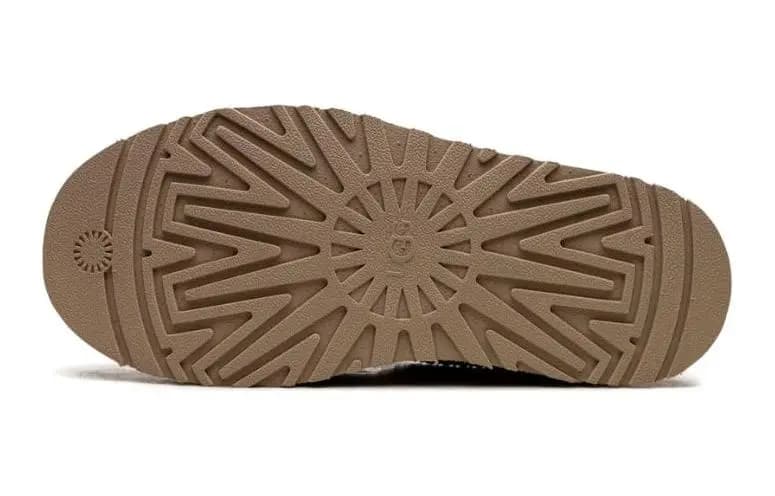 UGG Tazz Slipper Sand Kids 4