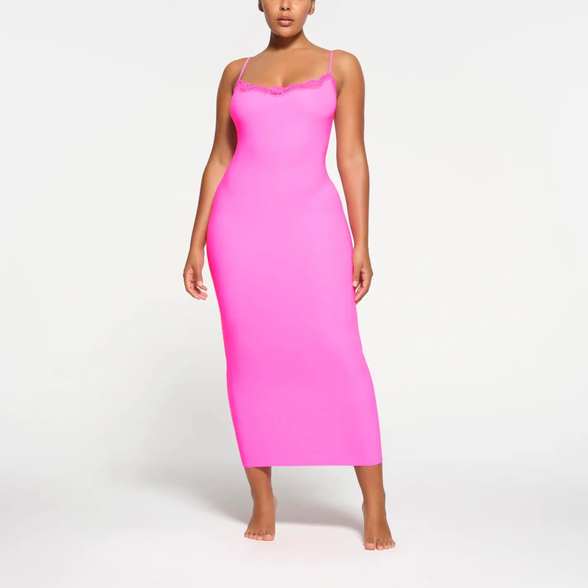 SKIMS FITS EVERYBODY LACE LONG SLIP DRESS Qadın Donu Taffy/Toffee 2