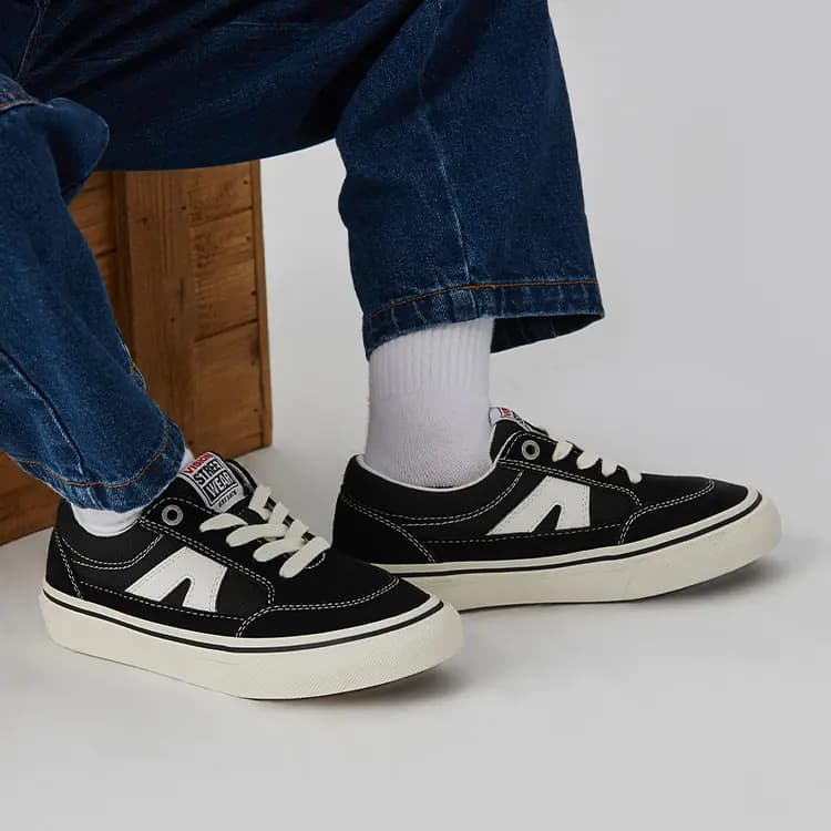Vision Street Wear Stick Skate Ayaqqabısı Qara Uşaq 10