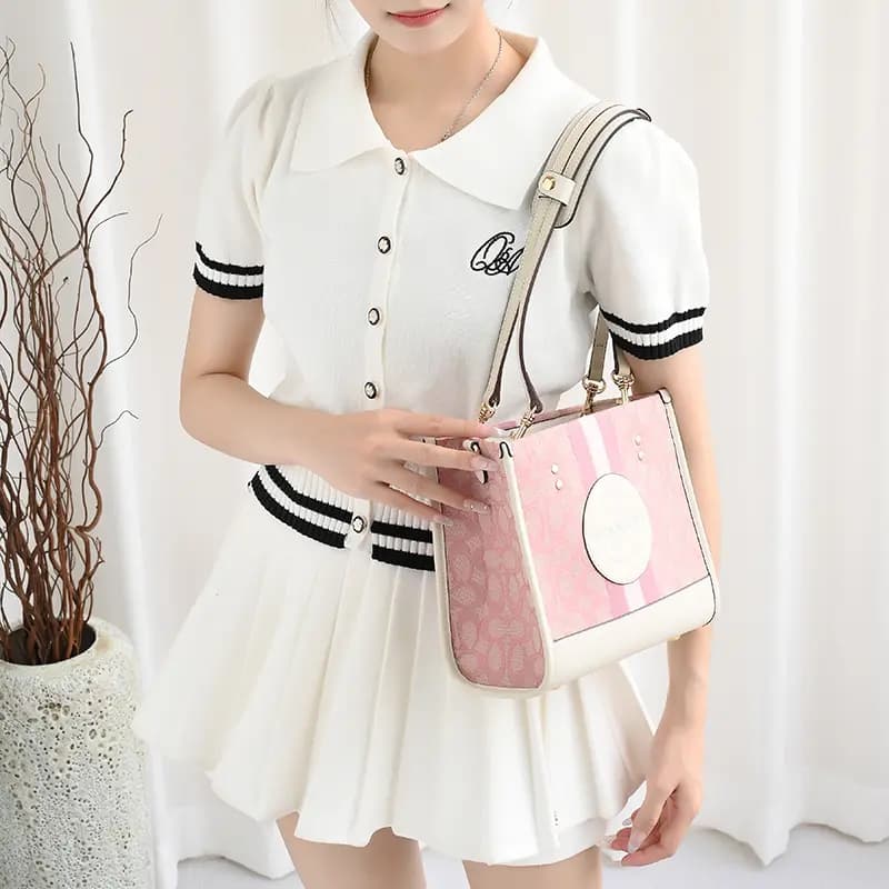 Lanbaofan Coach Dempsey 22 Tote Accessories Microfiber Strap Felt Liner Qadın Off-White 43