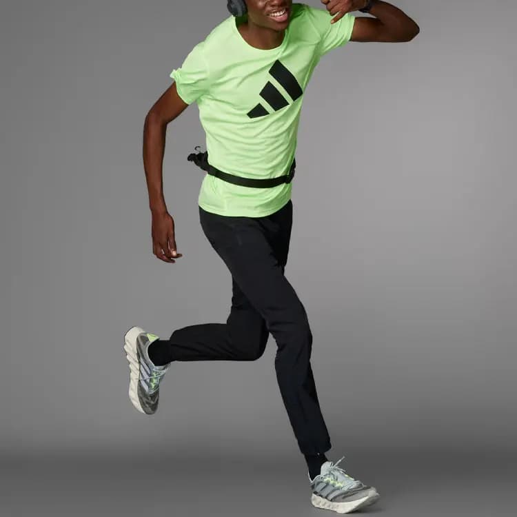 adidas Run It Tko Kişi Şalvarı Qara 4