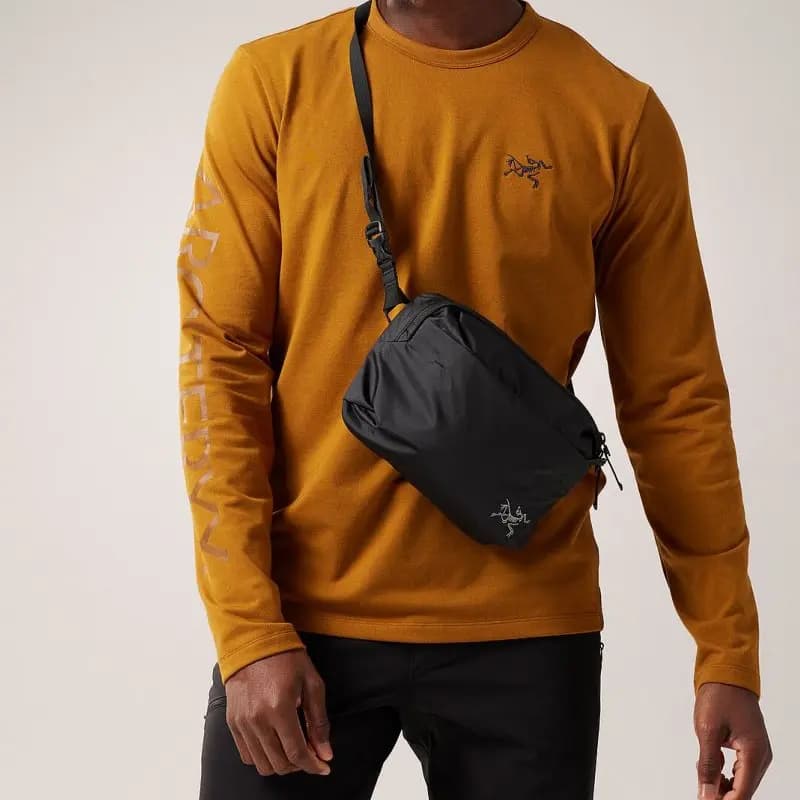 Arcteryx 6L Çanta Unisex Qara 5