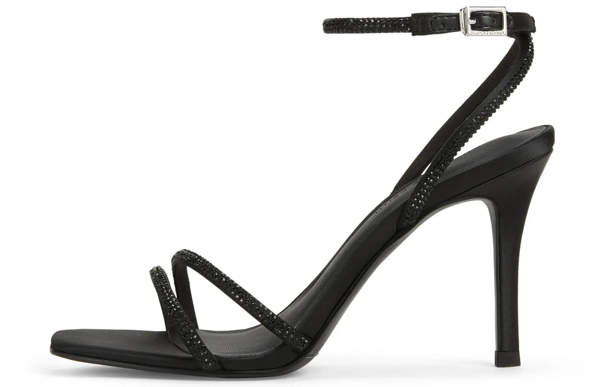 CHARLES&KEITH Qadın Hündürdaban Sandal Qara/Ağ