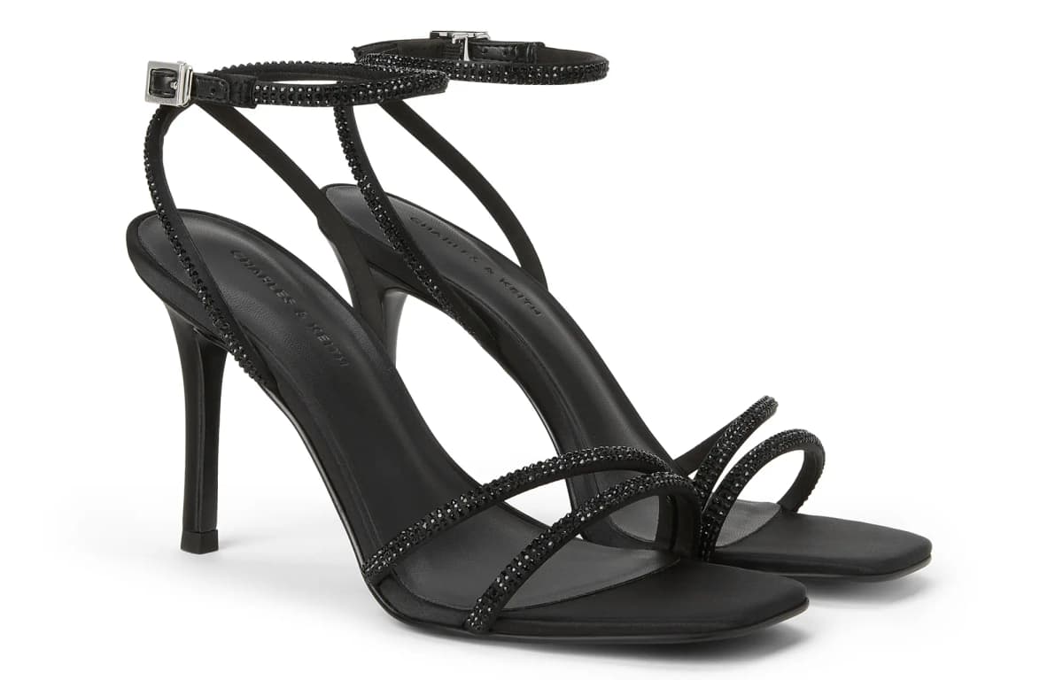 CHARLES&KEITH Qadın Hündürdaban Sandal Qara/Ağ 2