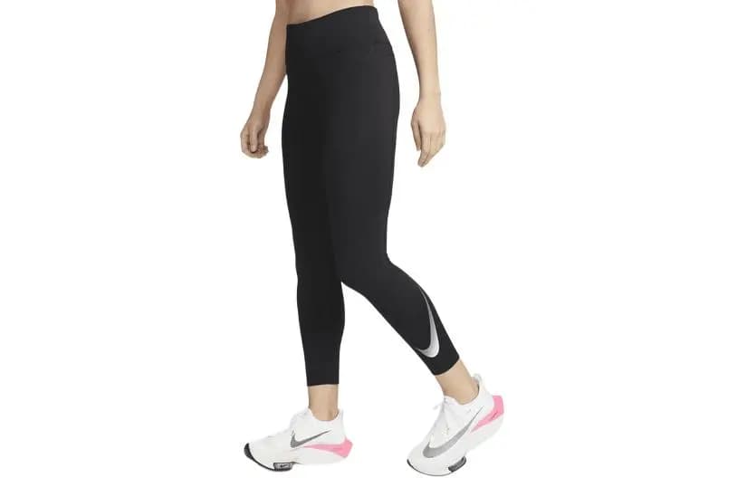 Nike Qadın Legginsi Qara 2