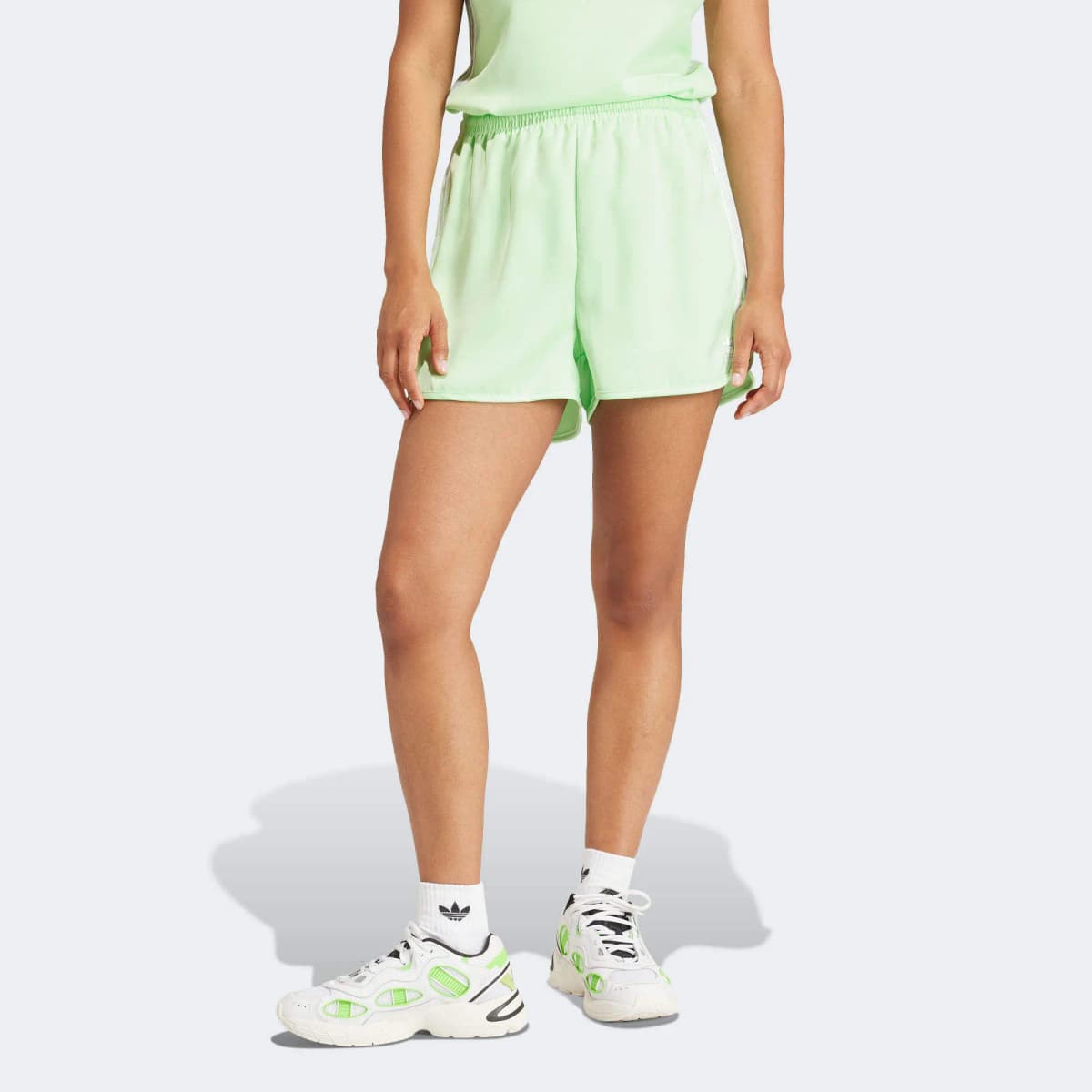 adidas originals Qadın İdman Şortu Yaşıl 2