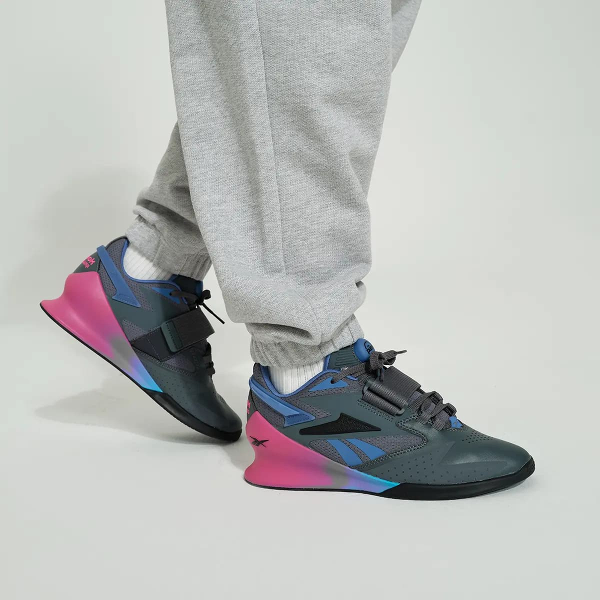 Reebok Legacy Lifter 3 Qadın Məşq Ayaqqabısı Qara/Bənövşəyi 10