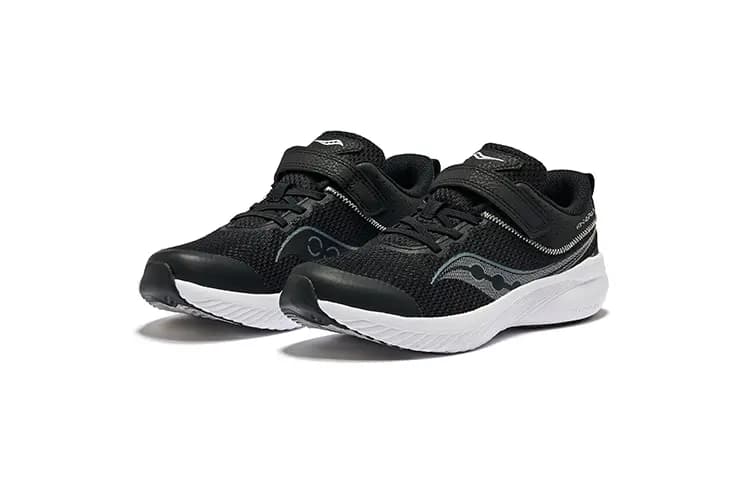 saucony Kinvara 14 A/C Big Kid 'Black Grey' 3