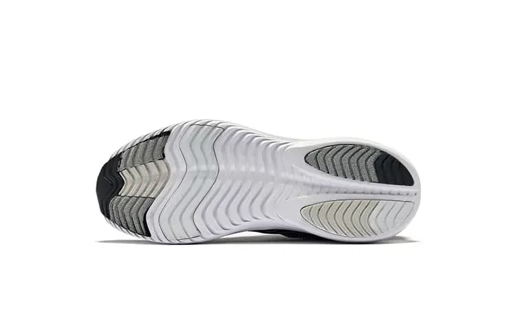 saucony Kinvara 14 A/C Big Kid 'Black Grey' 5