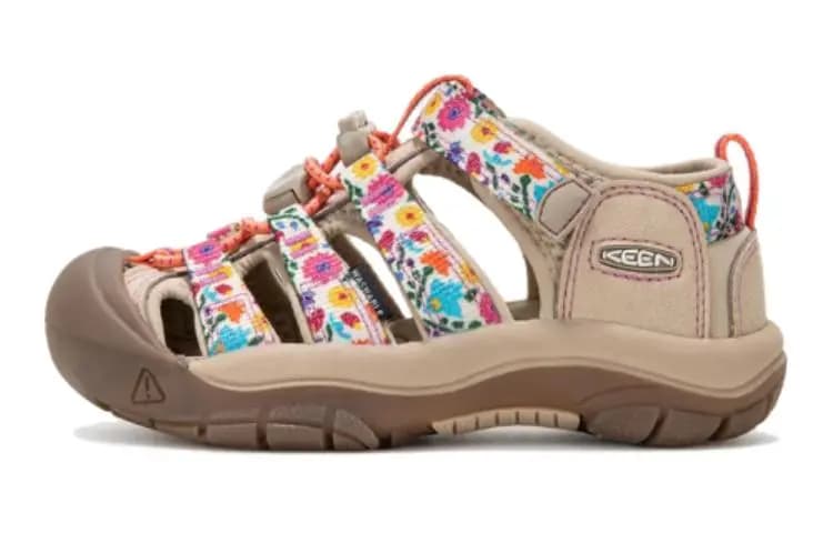 KEEN Newport H2 Slip Resistant Cushioning Abrasion Resistant Low Top Kids' Outdoor Shoes Brown Teenagers